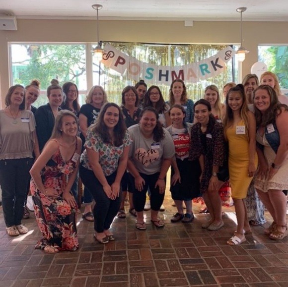 Fantastic Posh N Sip!! - Picture 2 of 8